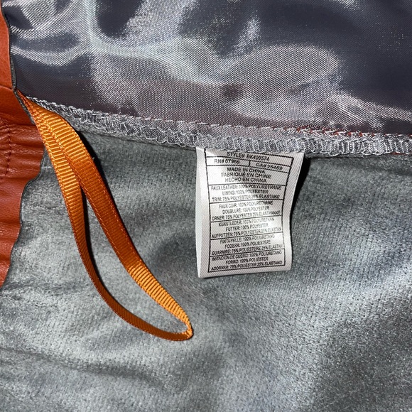 BB Dakota Belt So Real Faux Leather Skirt- NWT - Picture 14 of 16